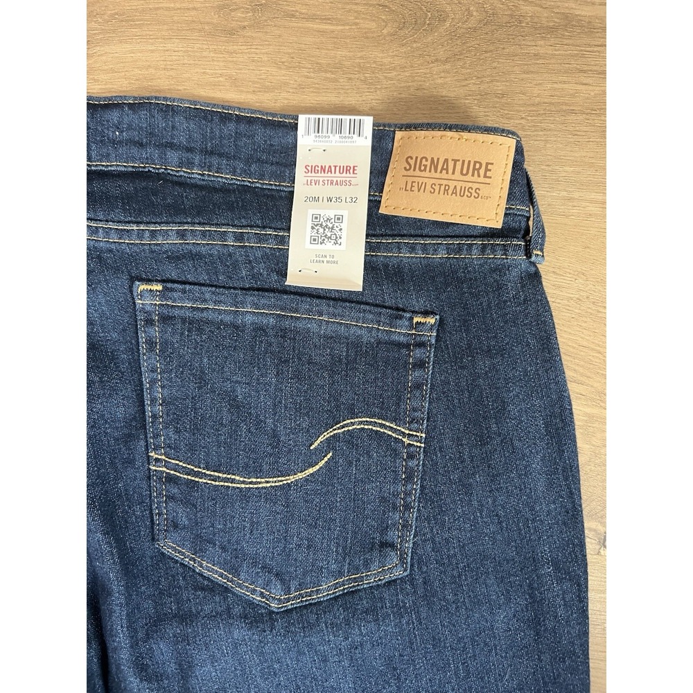 SIGNATURE LEVI STRAUSS MID-RISE BOOTCUT WOMEN'S JEANS 20M W35 L32 DARK DENIM NWT - Picture 6 of 6